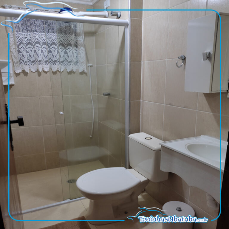 apartamento na praia das toninhas - banheiro 1